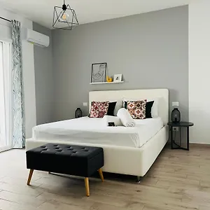 Volturno3 Suites&more Aparthotel